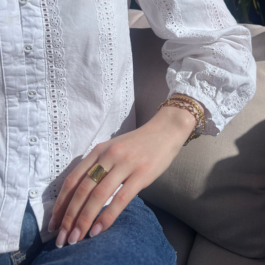 The Dora Ring
